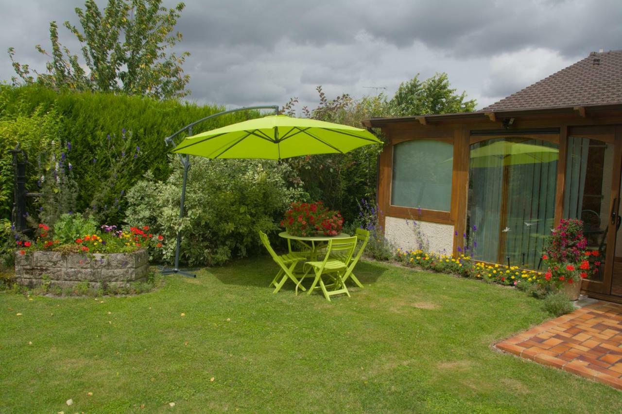 Bed and Breakfast Les Rendzines à Nuisement-sur-Coole Extérieur photo
